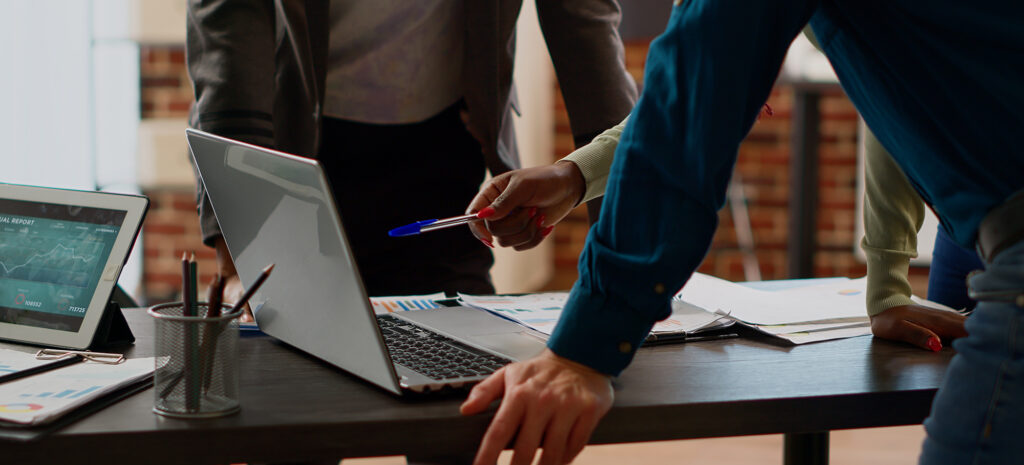 Guide pour les indépendants et professionnels libéraux: choisir l’ordinateur idéal et les avantages de la location