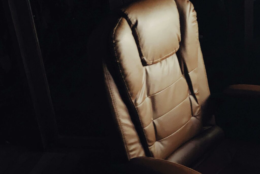 Mobilier ergonomique : pourquoi l’adopter en leasing ?